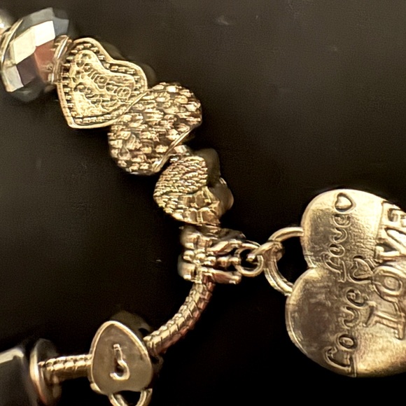 Elegant Silver Charm Bracelet - Picture 4 of 5